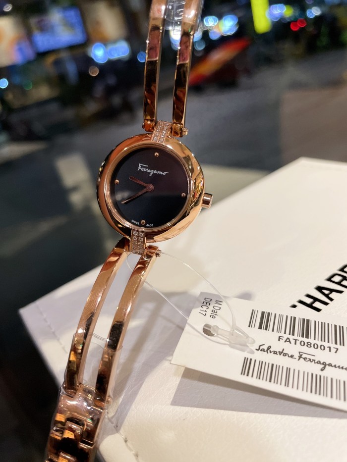 Watches Ferragamo 329768 size:26mm