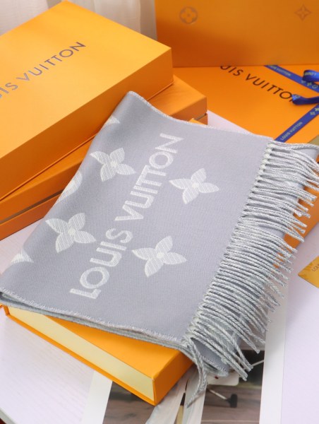 Streetwear Scarf LV 328723 size:32*180cm