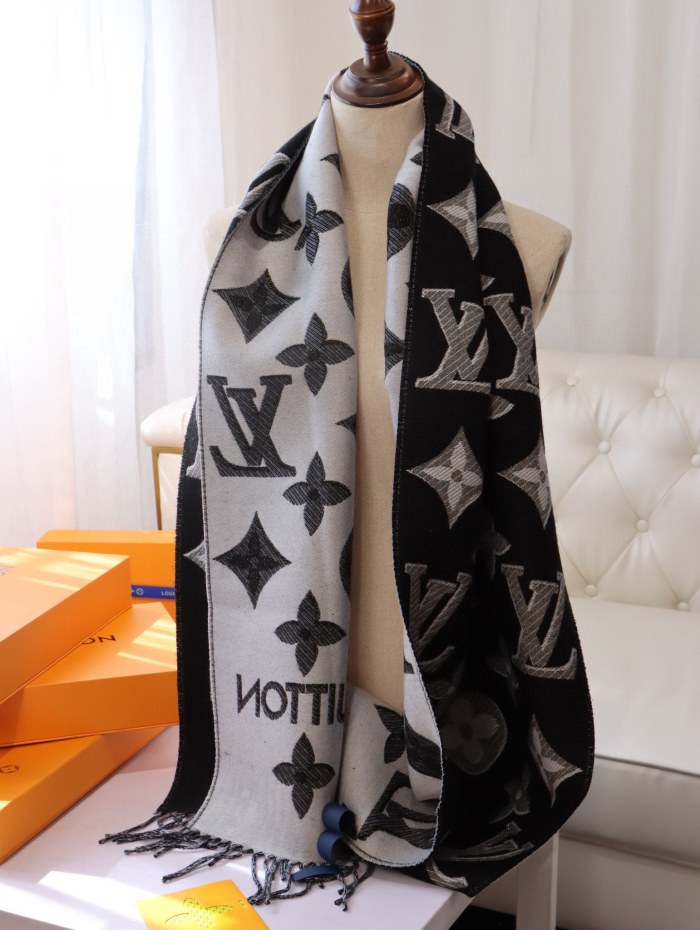 Streetwear Scarf LV 328727 SIZE:32*180cm