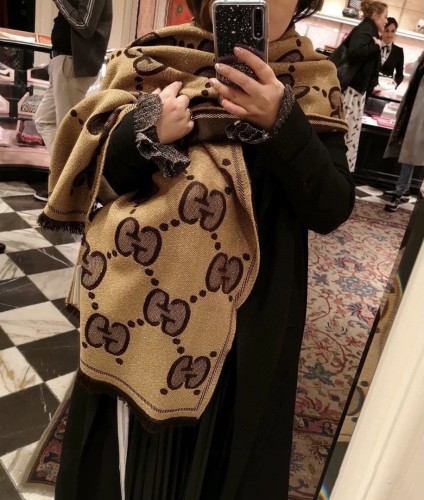 Streetwear Scarf GUCCI 328734 SIZE:45*195cm