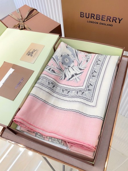 Streetwear Scarf BURBERRY  328740 SIZE:140cm*140cm