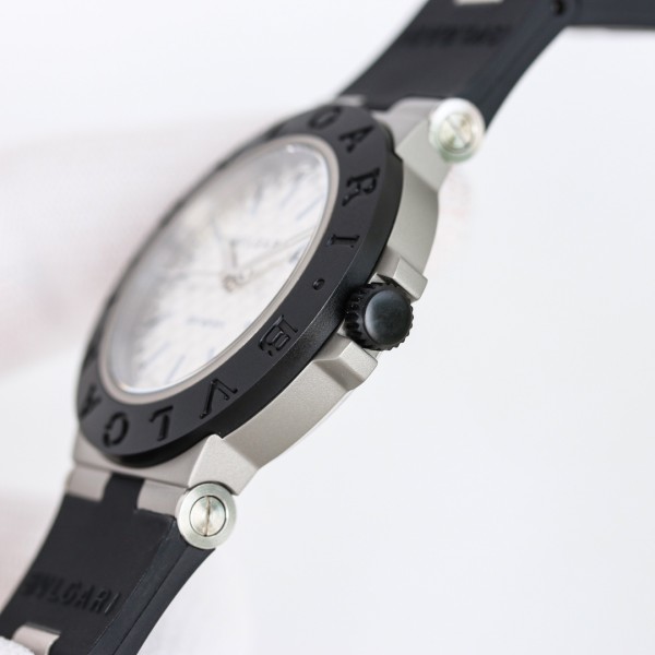 Watches Ferragamo 329770 size:40mm