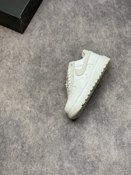 Nike Air Force 1 Low Luxe Summit White Light Bone