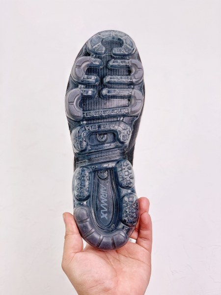 Nike Air VaporMax 2 Black White