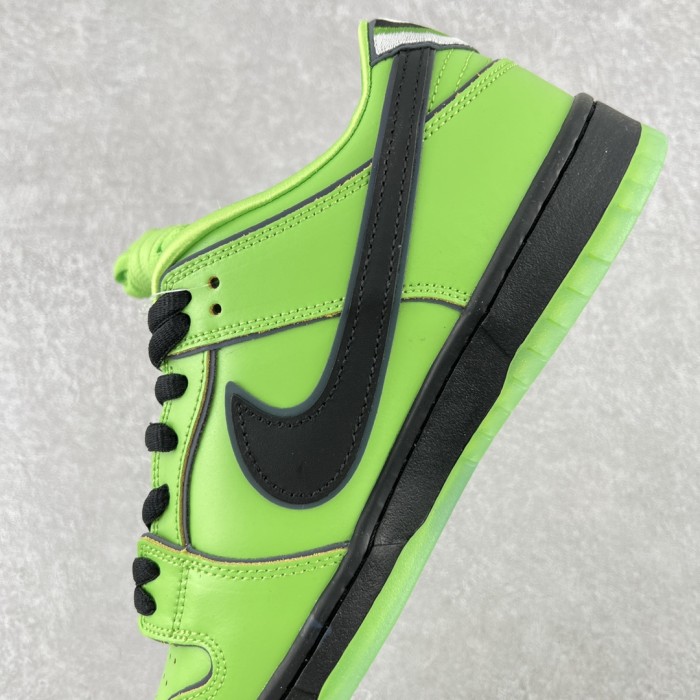 Nike SB Dunk Low The Powerpuff Girls Buttercup