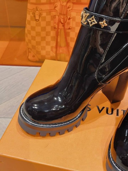 Louis Vuitton LV Star Trail Ankle Boot