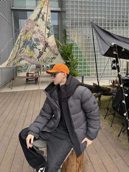 Moncler Madeira Series Down Jacket Winter Men's Charcoal Gray