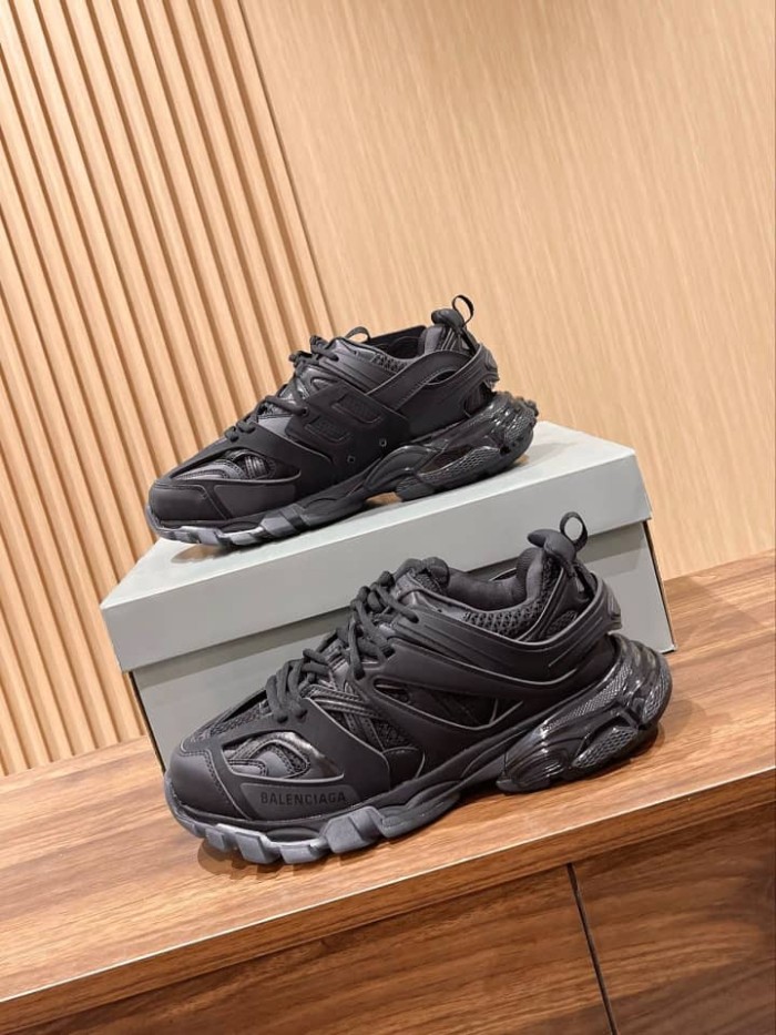 Balenciaga Track Clear Sole Black