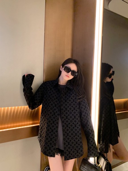  Clothes Louis Vuitton 1198