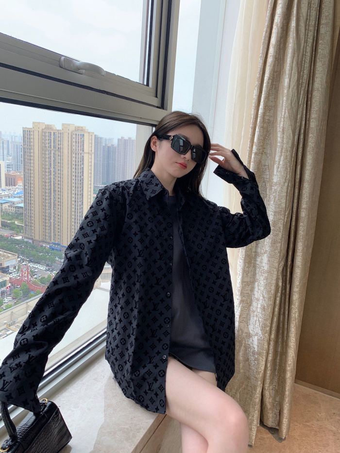  Clothes Louis Vuitton 1198