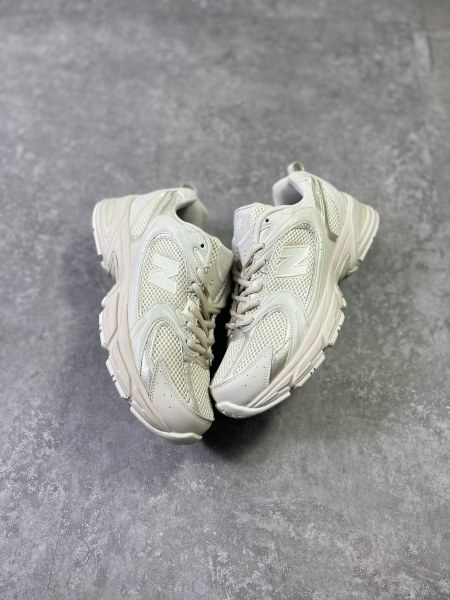 New Balance 530 Moonbeam