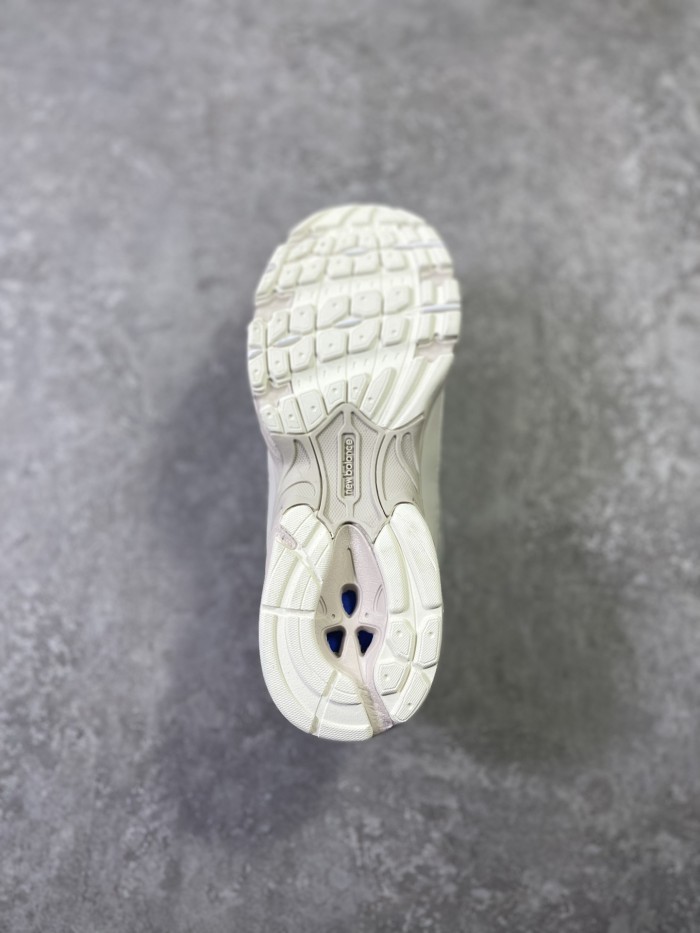 New Balance 530 Moonbeam