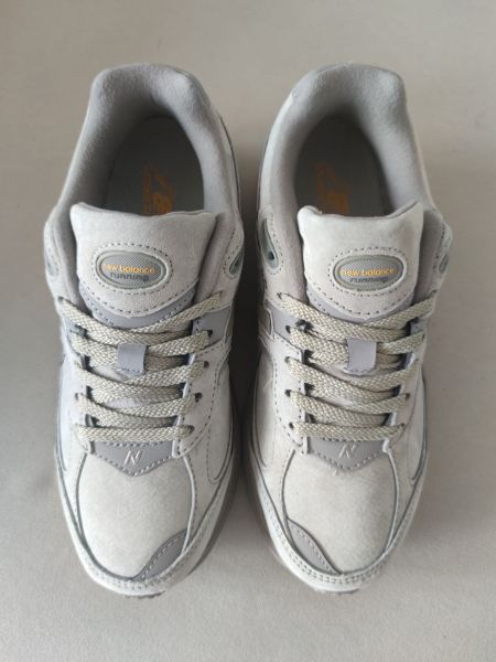 New Balance 2002R Deep Taupe