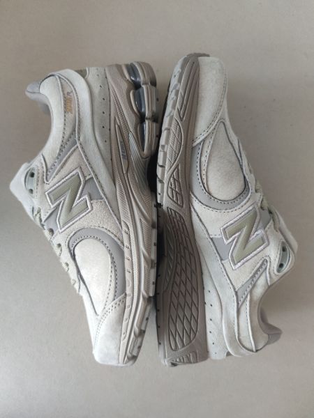 New Balance 2002R Deep Taupe