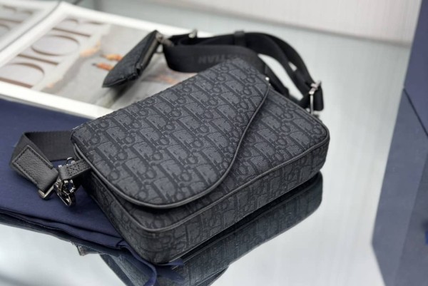 DIOR Crossbody Bags 1ADPO276YKY-H03E size 25*5*18 cm