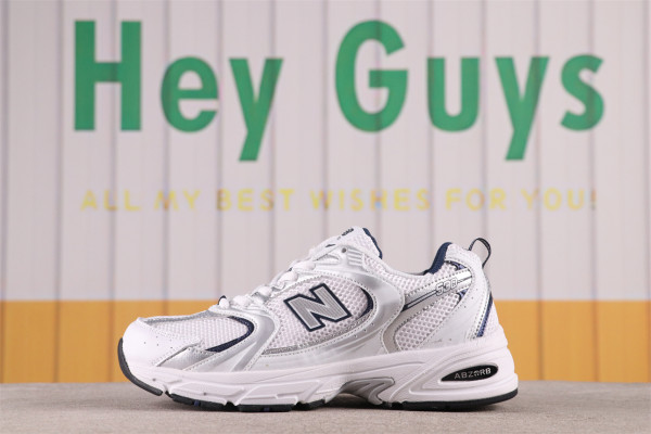 New Balance 530 White Silver Navy