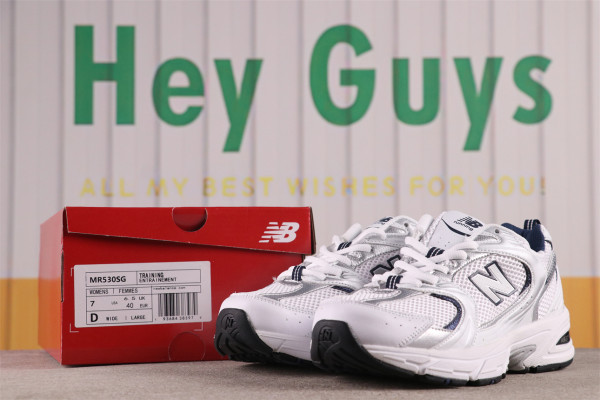 New Balance 530 White Silver Navy