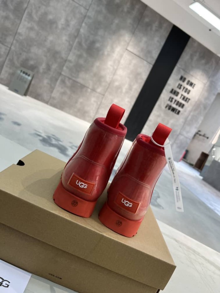 UGG Classic Clear Mini Boot Ribbon Red (Women's)