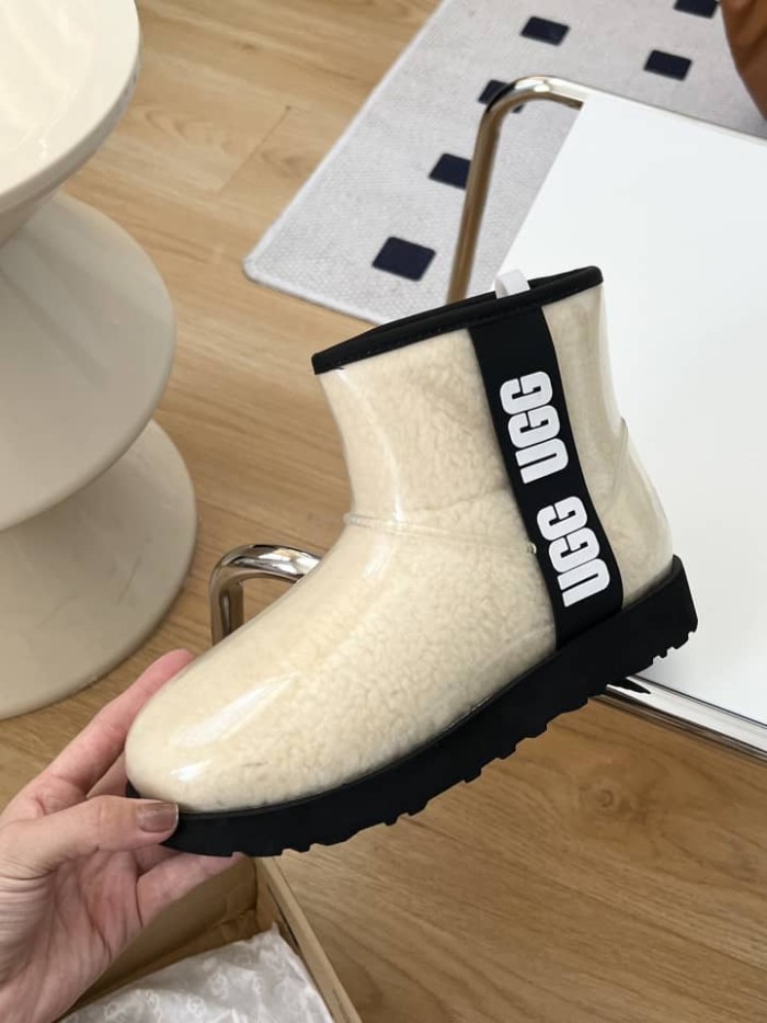 UGG Classic Clear Mini Boot Natural Black (Women's)