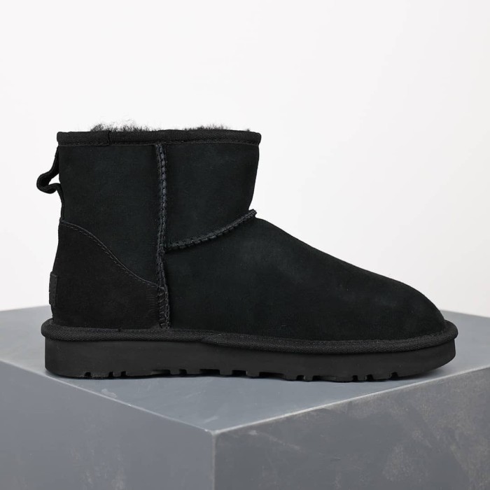 UGG Classic Mini II Boot Black (Women's)