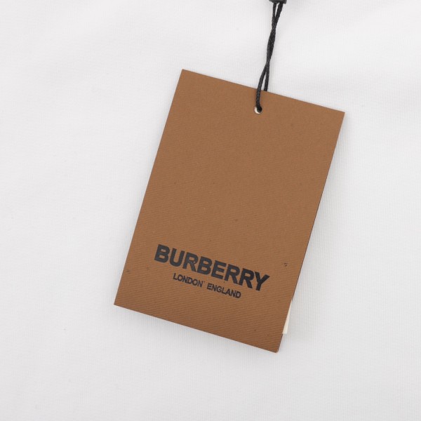  Clothes Burberry 751