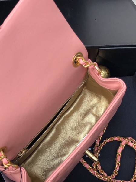 Handbag Chanel AS1786 size 18*13*7 cm