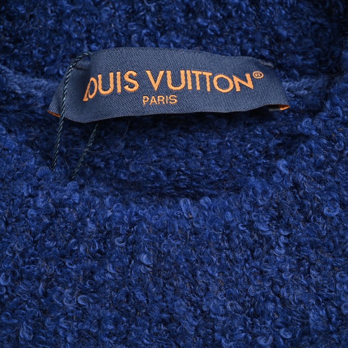  Clothes Louis Vuitton 1251