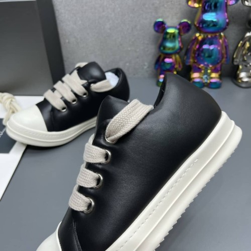 Rick Owens Jumbo Lace Padded Sneaks Low Black Milk