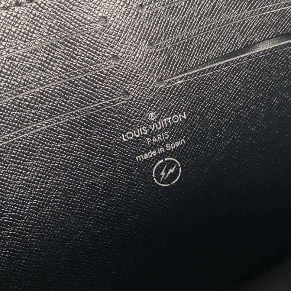 Handbag Louis Vuitton M64440 size 27×20×3cm