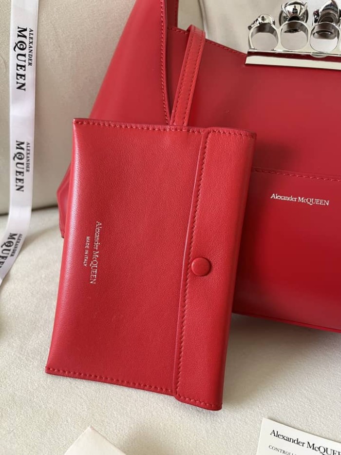 Handbag Alexander McQueen hobo size 20*12*8 cm size 30*18*7 cm