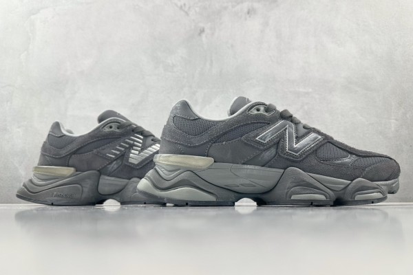 New Balance 9060 Magnet