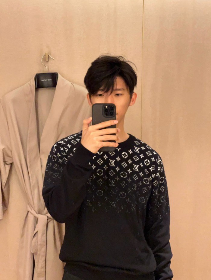  Clothes Louis Vuitton 1289