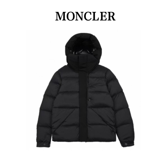Moncler Logo embossed Padded Jacket