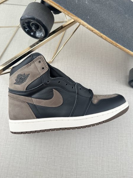 Jordan 1 Retro High OG Palomino