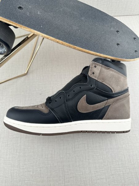 Jordan 1 Retro High OG Palomino