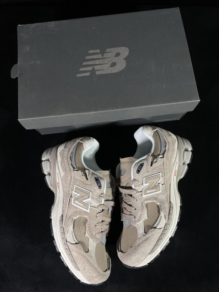 New Balance 2002R Protection Pack Driftwood