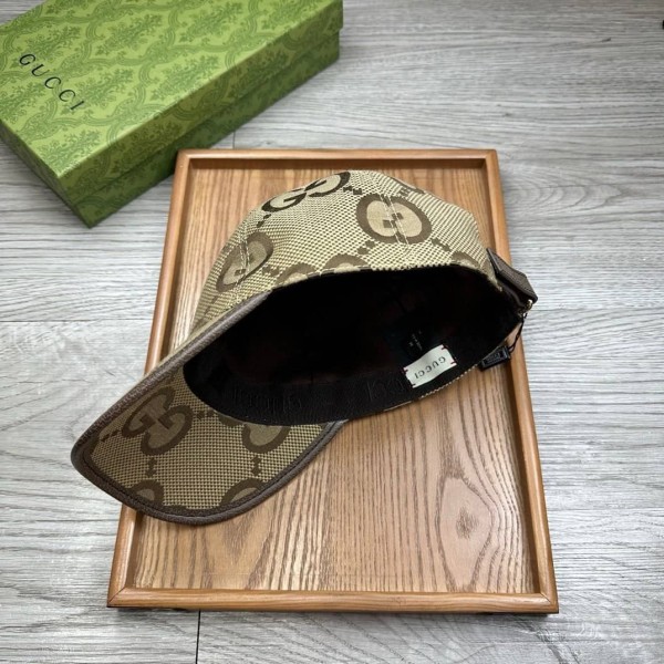 Gucci Jumbo GG Canvas Baseball Hat Camel/Ebony