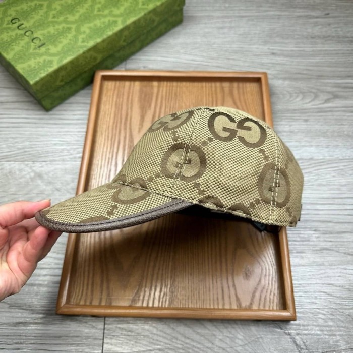 Gucci Jumbo GG Canvas Baseball Hat Camel/Ebony