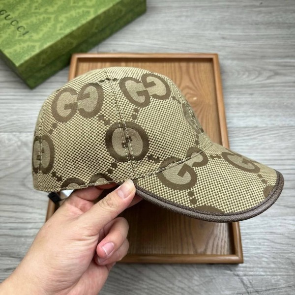 Gucci Jumbo GG Canvas Baseball Hat Camel/Ebony