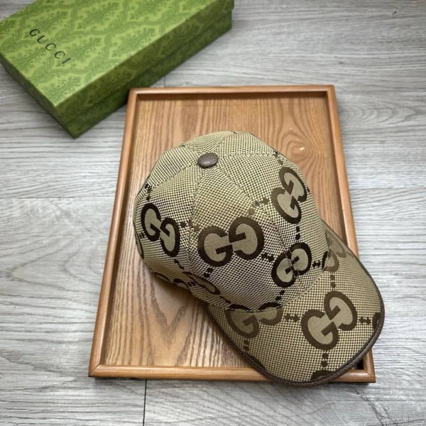 Gucci Jumbo GG Canvas Baseball Hat Camel/Ebony