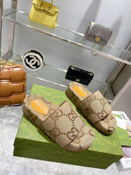Gucci Gg Canvas Slide Sandal 'Camel Monogram'