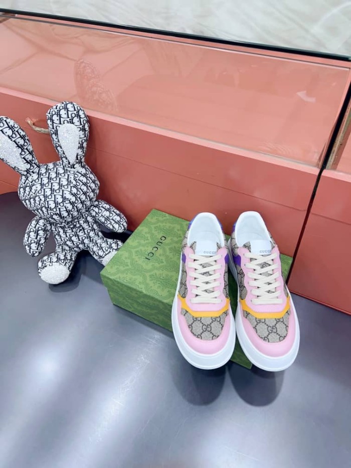 GUCCI GG Sneakers Beige Women's