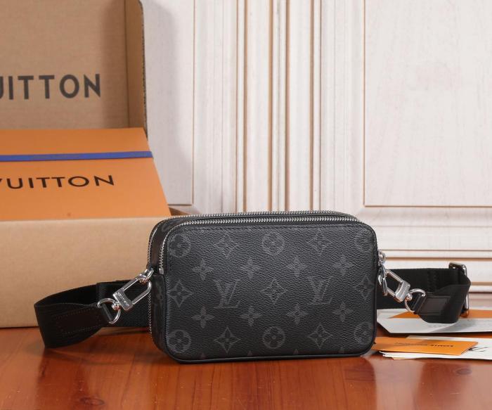 LOUIS VUITTON Alpha Cow Leather Wallets Shoulder Bag Crossbody Bag Regular Men's Black M81260 size 18.5*6.5*11 cm