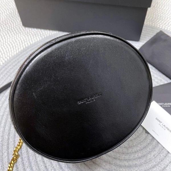 Handbags  SAINT LAURENT 763961 size 19*17*15 cm
