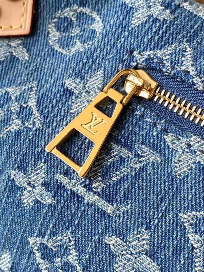 Handbags  Louis Vuitton m46837 size 38*16*8 cm