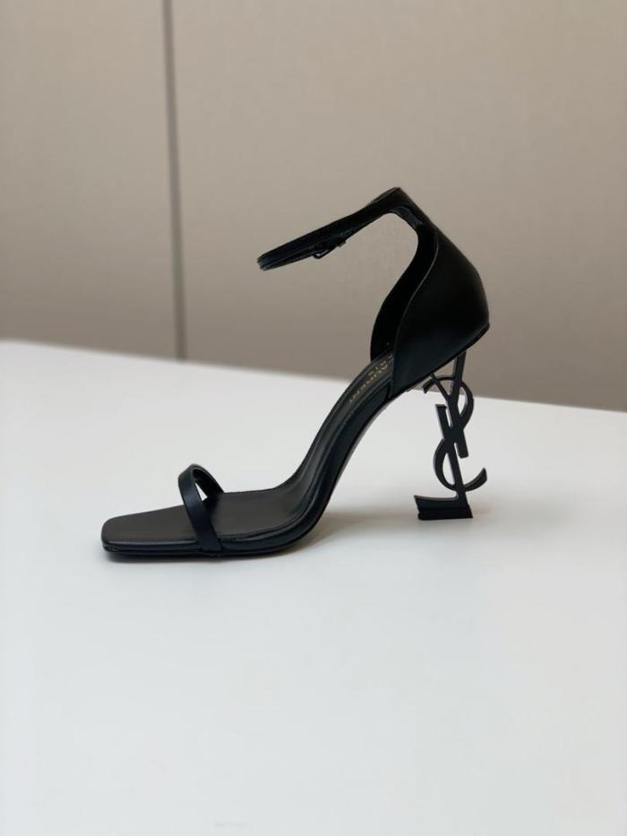 SAINT LAURENT OPYUM SANDALS IN PATENT LEATHER BLACK