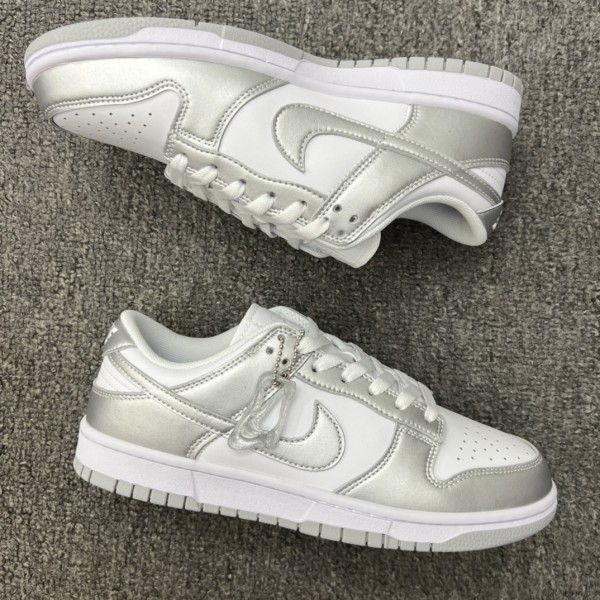 Nike Dunk Low Metallic Silver (Women's)