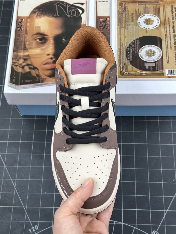 Nike SB Dunk Low Red Panda