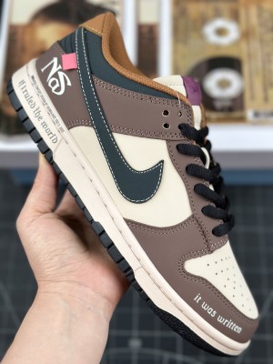 Nike SB Dunk Low Red Panda