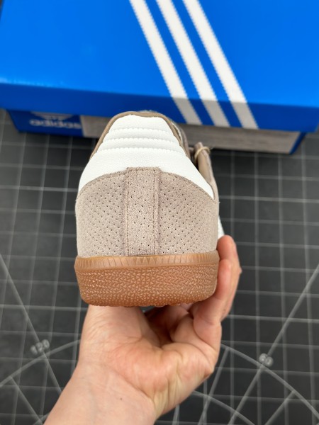 adidas Samba OG Chalky Brown Gum
